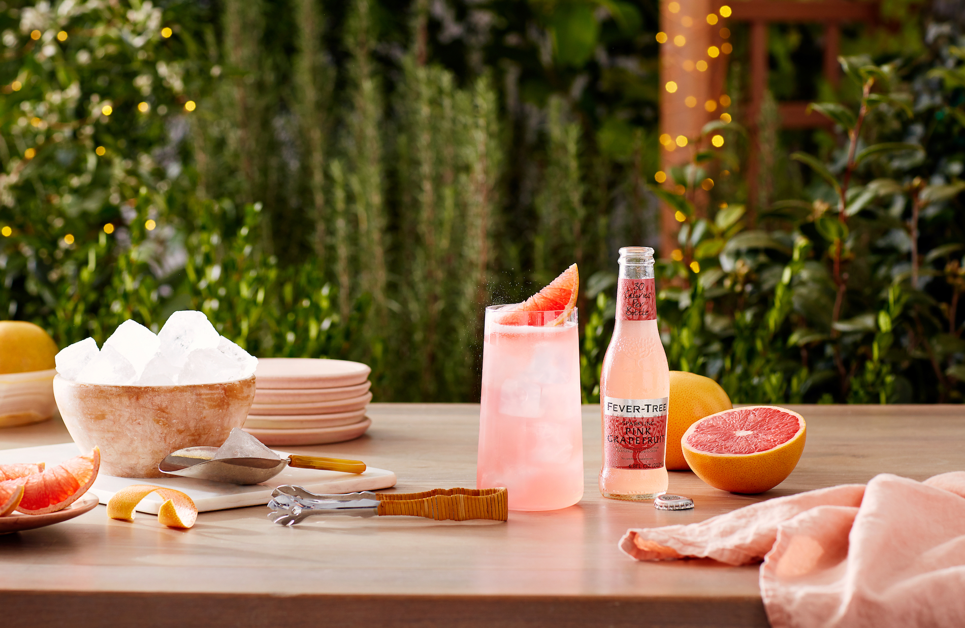Fever-Tree Sparkling Pink Grapefruit Cocktails Summer Refreshing Recipe World Paloma Day